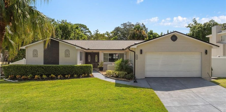 Casa en Altamonte Springs, Florida 3 dormitorios, 158.21 m2 № 1341389