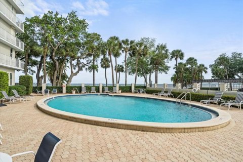 Condo in Tampa, Florida, 2 bedrooms  № 1169677 - photo 5