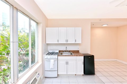 Condominio en venta en Miami Beach, Florida № 1329114 - foto 3