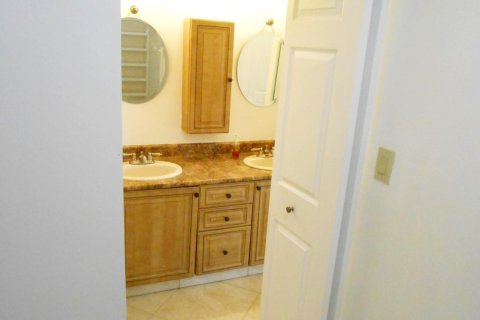 Condominio en venta en Tamarac, Florida, 2 dormitorios, 164.62 m2 № 913604 - foto 30