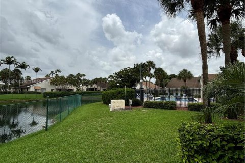 Casa en venta en Sunrise, Florida, 2 dormitorios, 140.47 m2 № 1295184 - foto 24