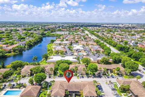 Condo in Miami, Florida, 2 bedrooms  № 1233104 - photo 21