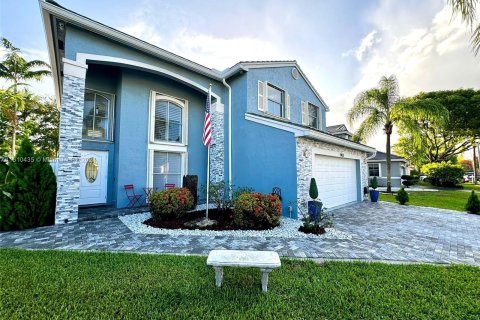 Villa ou maison à vendre à Coconut Creek, Floride: 3 chambres, 166.39 m2 № 1233103 - photo 3