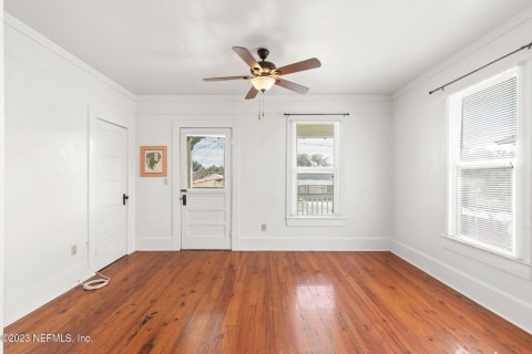 Commercial property in Saint Augustine, Florida 4 bedrooms, 178.37 sq.m. № 776349 - photo 4