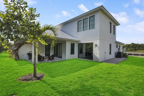 House in Hutchinson Island South, Florida 4 bedrooms, 240.34 sq.m. № 914073 - photo 26
