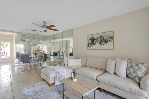Condominio en venta en Pompano Beach, Florida, 2 dormitorios, 89.28 m2 № 1163224 - foto 27