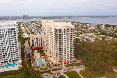 Condominio en venta en Riviera Beach, Florida, 1 dormitorio, 69.21 m2 № 945568 - foto 9