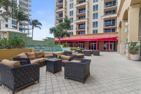 Condominio en venta en Riviera Beach, Florida, 1 dormitorio, 69.21 m2 № 945568 - foto 2