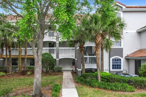 Condominio en venta en Orlando, Florida, 2 dormitorios, 136.19 m2 № 1086982 - foto 1