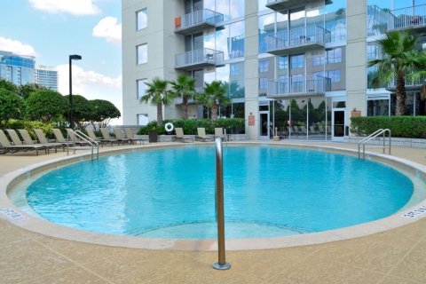 Condominio en venta en Orlando, Florida, 1 dormitorio, 74.69 m2 № 909131 - foto 30