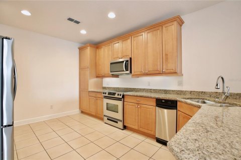 Condominio en venta en Orlando, Florida, 3 dormitorios, 188.59 m2 № 909126 - foto 5