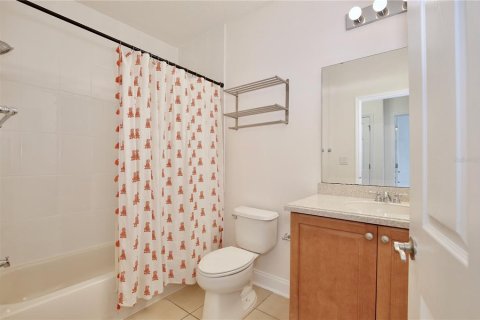 Condominio en venta en Orlando, Florida, 3 dormitorios, 188.59 m2 № 909126 - foto 17