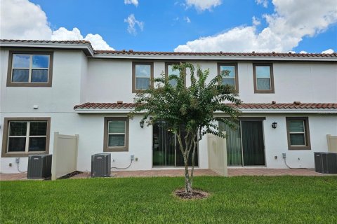 Townhouse in Orlando, Florida 2 bedrooms, 125.05 sq.m. № 1338171 - photo 8