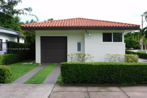 Casa en venta en Coral Gables, Florida, 2 dormitorios, 118.17 m2 № 1375902 - foto 8