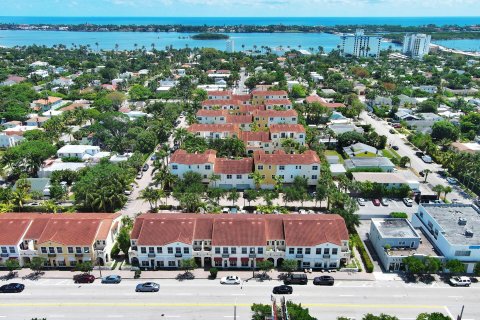 Touwnhouse à vendre à West Palm Beach, Floride: 3 chambres, 257.8 m2 № 1136409 - photo 4