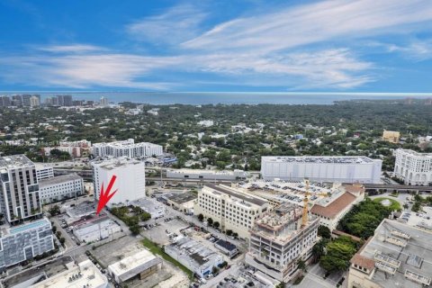 Commercial property in Miami, Florida № 1407779 - photo 19