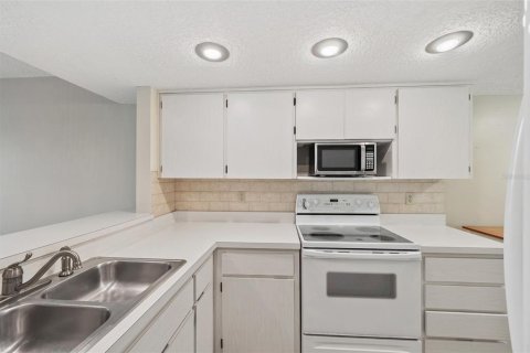 Copropriété à vendre à Port Richey, Floride: 2 chambres, 95.22 m2 № 1274730 - photo 11