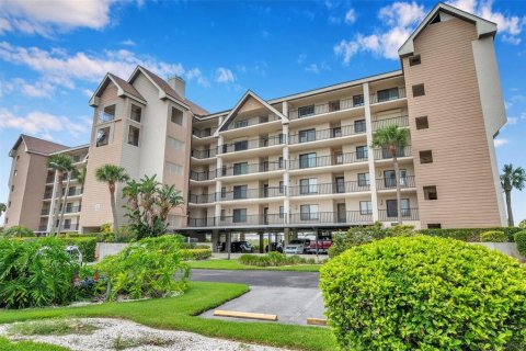 Condominio en venta en Port Richey, Florida, 2 dormitorios, 95.22 m2 № 1274730 - foto 2