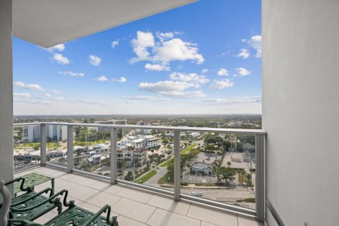 Condo in North Palm Beach, Florida, 3 bedrooms  № 1179829 - photo 8