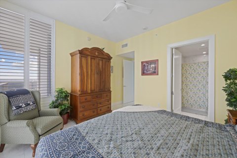 Condo in North Palm Beach, Florida, 3 bedrooms  № 1179829 - photo 15