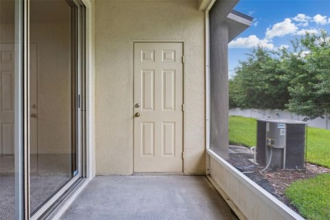 Townhouse in Riverview, Florida 2 bedrooms, 103.12 sq.m. № 1300618 - photo 20