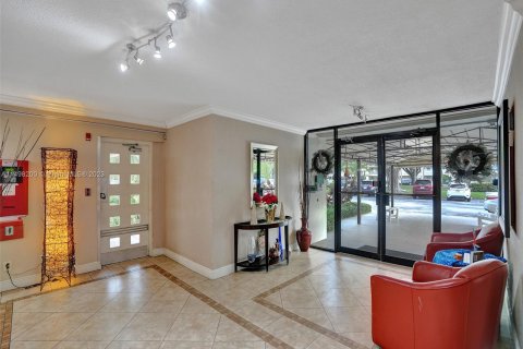 Condominio en venta en Pompano Beach, Florida, 3 dormitorios, 129.13 m2 № 880378 - foto 5