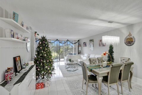 Condominio en venta en Pompano Beach, Florida, 3 dormitorios, 129.13 m2 № 880378 - foto 29