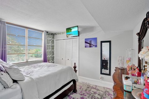Condominio en venta en Pompano Beach, Florida, 3 dormitorios, 129.13 m2 № 880378 - foto 14