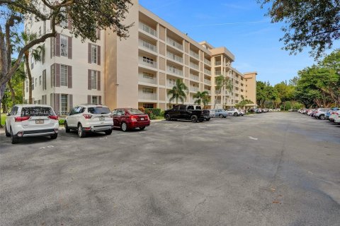 Condominio en venta en Pompano Beach, Florida, 3 dormitorios, 129.13 m2 № 880378 - foto 4