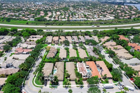 Villa ou maison à vendre à Coral Springs, Floride: 4 chambres, 205.87 m2 № 1207747 - photo 8