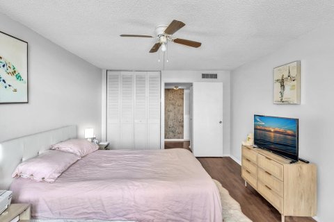 Copropriété à vendre à Sunny Isles Beach, Floride: 1 chambre, 87.61 m2 № 1207837 - photo 23