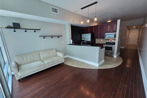 Condo in Orlando, Florida, 1 bedroom  № 1323731 - photo 14