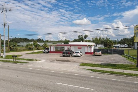 Купить коммерческую недвижимость в Пунта-Горда, Флорида 278.71м2, № 733630 - фото 9