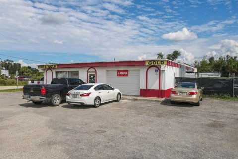 Immobilier commercial à vendre à Punta Gorda, Floride: 278.71 m2 № 733630 - photo 10