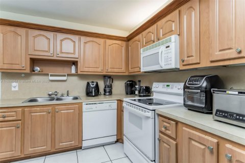 Condominio en venta en Weston, Florida, 2 dormitorios, 116.69 m2 № 912039 - foto 6