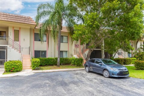Condominio en venta en Weston, Florida, 2 dormitorios, 116.69 m2 № 912039 - foto 18