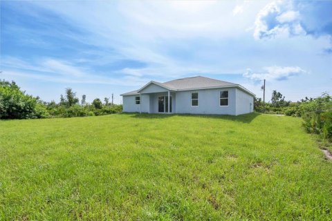 Villa ou maison à vendre à Port Charlotte, Floride: 3 chambres, 183.02 m2 № 565236 - photo 29