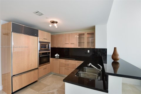 Condominio en venta en Miami Beach, Florida, 1 dormitorio, 70.33 m2 № 1309795 - foto 2