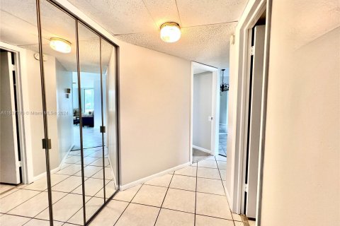 Copropriété à vendre à Tamarac, Floride: 2 chambres, 88.26 m2 № 1309791 - photo 20