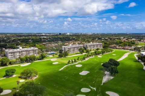 Condo in Boca Raton, Florida, 2 bedrooms  № 1216127 - photo 10