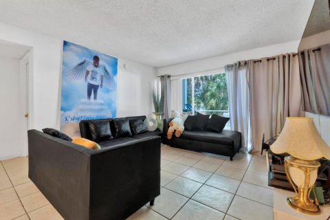 Condominio en venta en Sunrise, Florida, 2 dormitorios, 87.7 m2 № 1216160 - foto 27