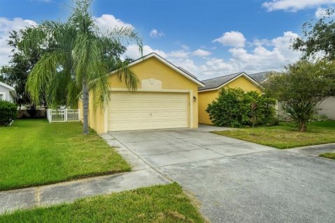 Casa en venta en Brandon, Florida, 3 dormitorios, 146.04 m2 № 1381430 - foto 2