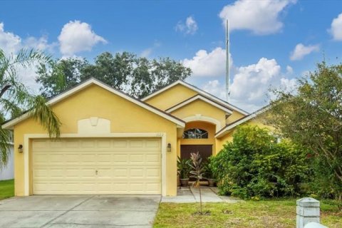 Casa en venta en Brandon, Florida, 3 dormitorios, 146.04 m2 № 1381430 - foto 1