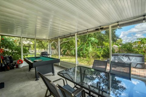 Casa en venta en Brandon, Florida, 3 dormitorios, 146.04 m2 № 1381430 - foto 22