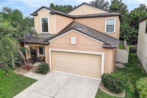 Villa ou maison à vendre à Riverview, Floride: 5 chambres, 224.36 m2 № 1341645 - photo 1