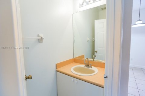 Condominio en venta en Royal Palm Beach, Florida, 3 dormitorios, 168.62 m2 № 938040 - foto 27