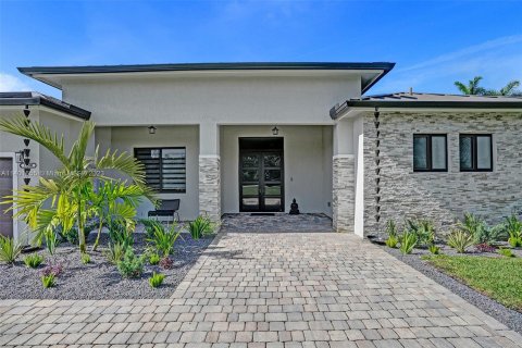 Villa ou maison à vendre à Homestead, Floride: 5 chambres № 612551 - photo 25
