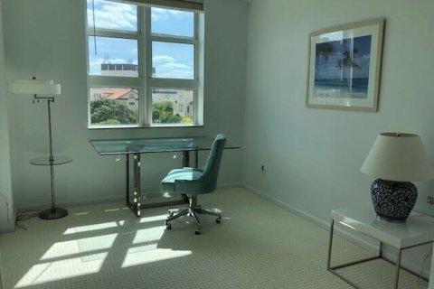 Condo in West Palm Beach, Florida, 3 bedrooms  № 279926 - photo 9