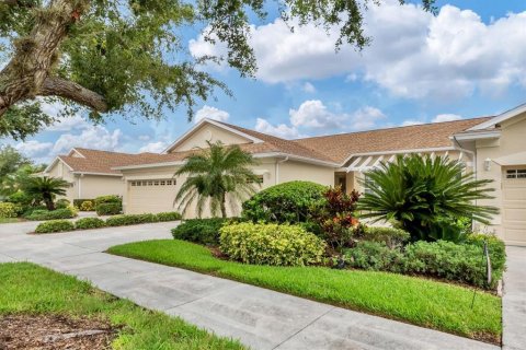 Villa ou maison à vendre à North Port, Floride: 2 chambres, 107.77 m2 № 1278211 - photo 3