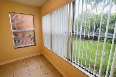 Condo in Orlando, Florida, 1 bedroom  № 1353610 - photo 4